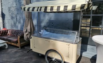 Смотри! Как в кино!