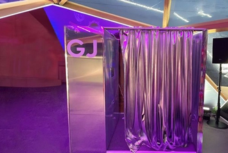 Зеркальная фотобудка