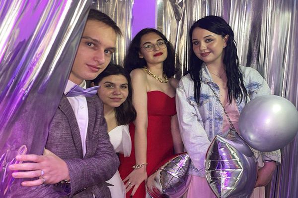 Зеркальная фотобудка