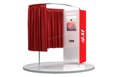 Примеры брендирования фотобудки практичная: