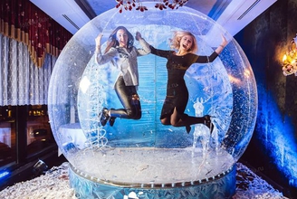 Фотозона Новогодний чудо шар