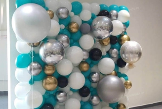 Фотозона Стена из шаров