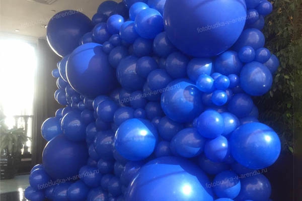 Фотозона Стена из шаров