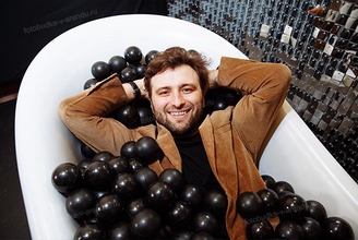 Фотозона ванна с шариками