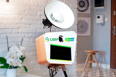 Примеры брендирования фотобудки Ретро: