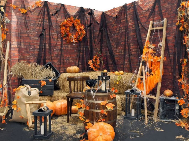 Фотозона Хэллоуин осенняя