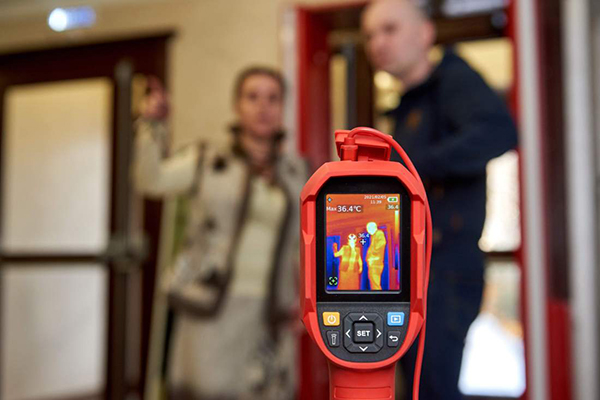 Измеритель температуры потоковый