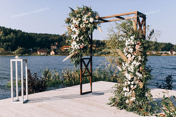 Фотозона арка