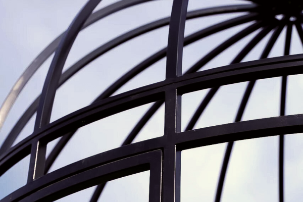 Фотозона Cage